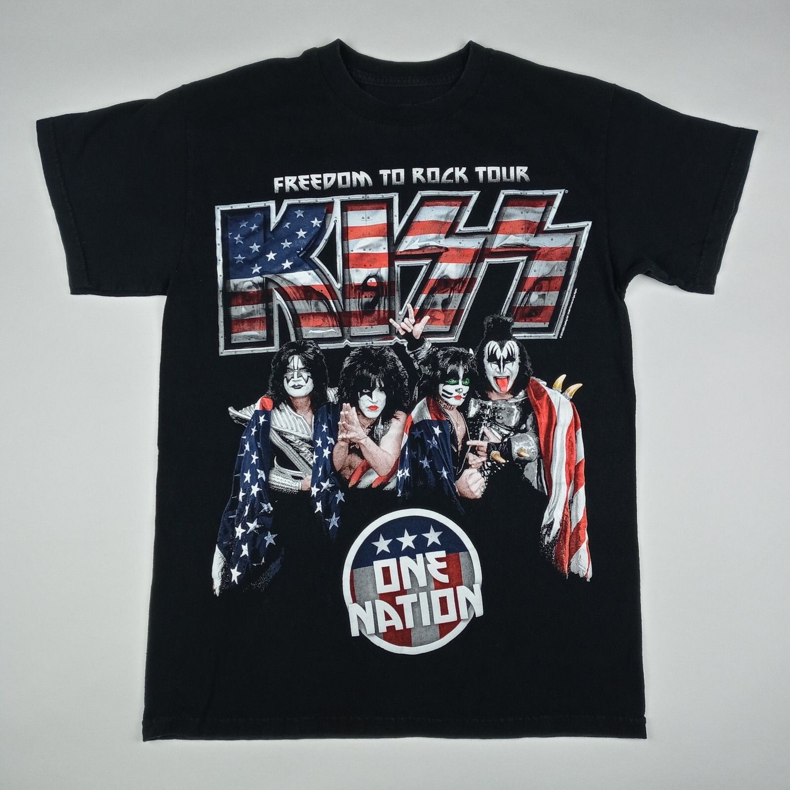 Kiss Freedom To Rock Tour TShirt 2016 Music Concert Mens Size Medium Kiss Freedom To Rock Tour TShirt 2016 Music Concert Mens Size Medium